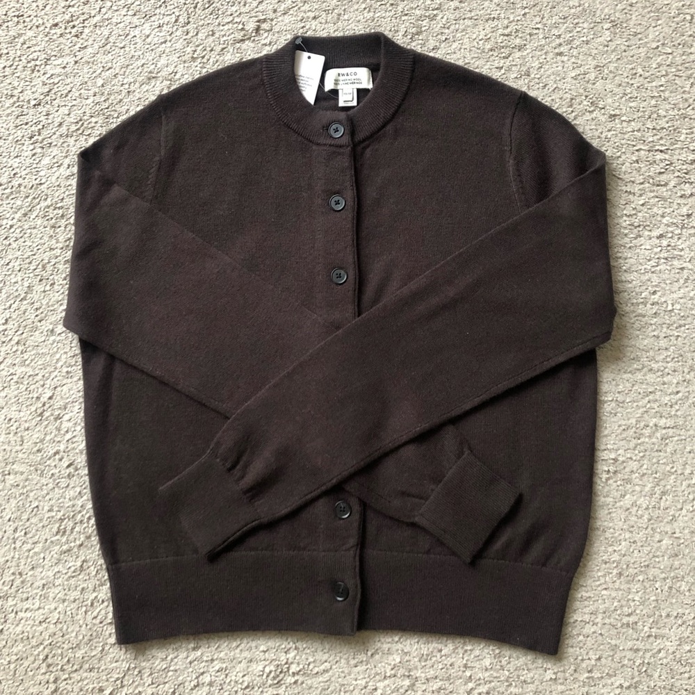 RW&CO. Crew Extra fine Merino Wool Cardigan. NWT.